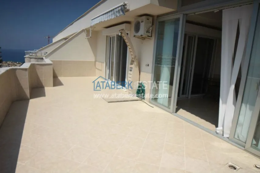 Luxurious penthouse from the owner, with furniture and appliances 47 