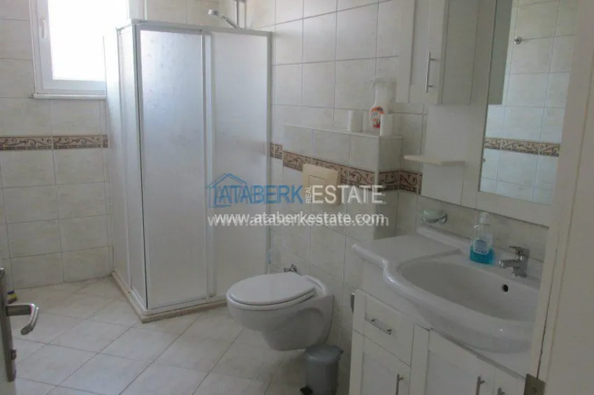 Квартира 2+1 в городском доме с бассейном. 12 