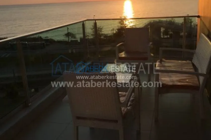 Полностью меблированная квартира с видом на море в элитном жилом комплексе 5