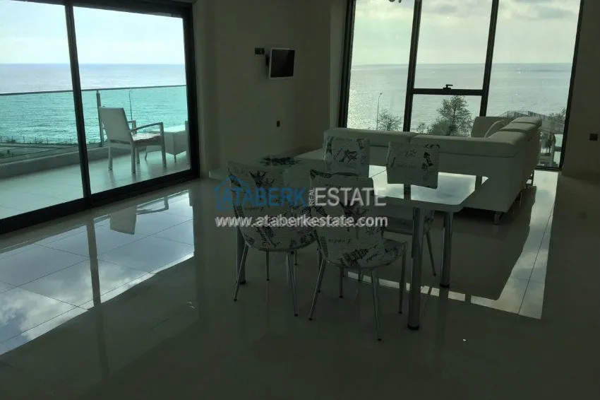 Полностью меблированная квартира с видом на море в элитном жилом комплексе 9