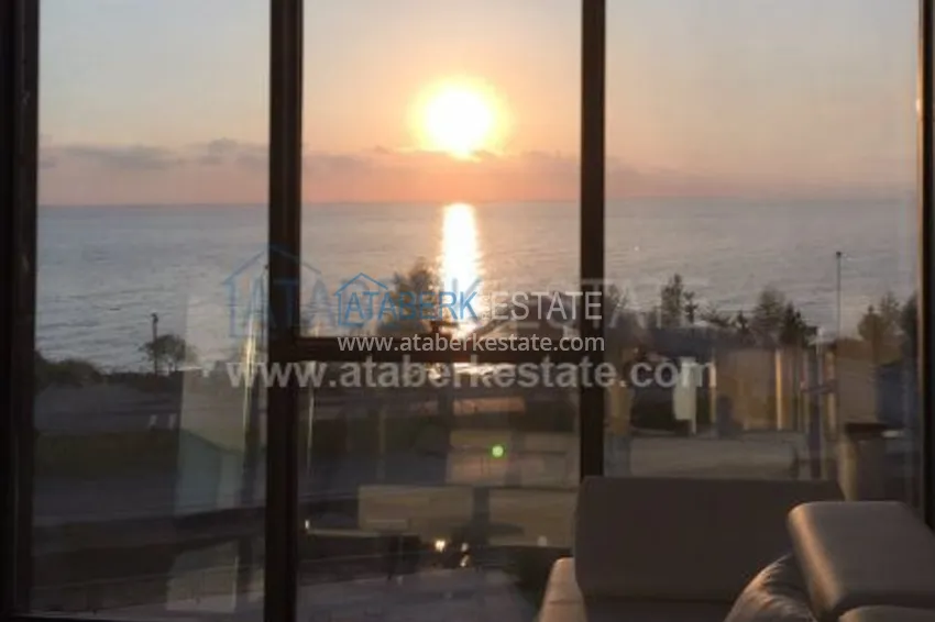 Полностью меблированная квартира с видом на море в элитном жилом комплексе 11