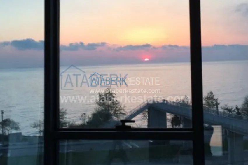 Полностью меблированная квартира с видом на море в элитном жилом комплексе 14