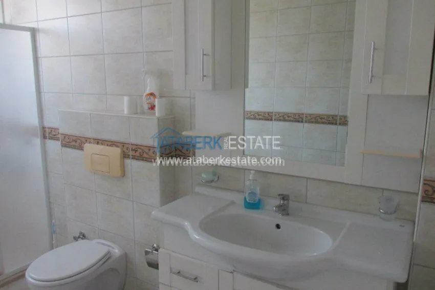 Квартира 2+1 в городском доме с бассейном. 13 