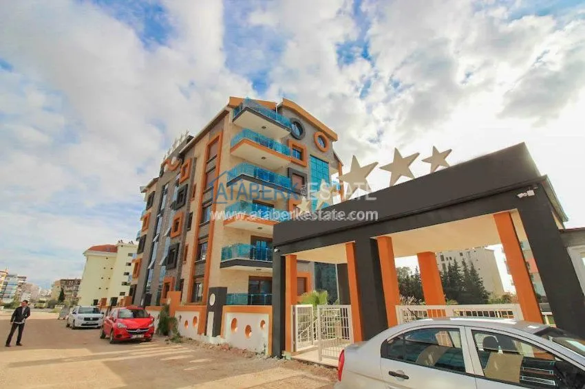 1+1 apartment in a comfortable complex on the first coastline 7 