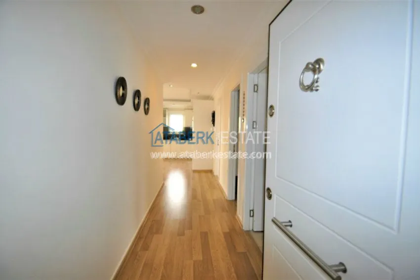 Трехкомнатная квартира в уютном жилом комплексе 13 