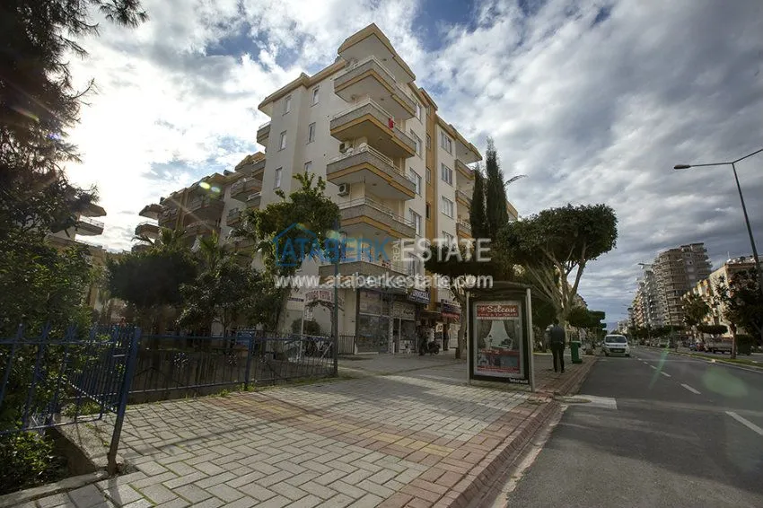 Квартира с двумя спальнями в 50 метрах от моря. 3 