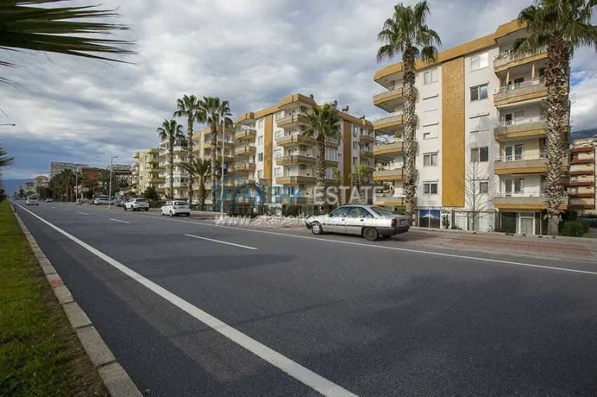 Квартира с двумя спальнями в 50 метрах от моря. 6 