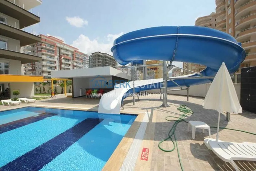 В новом комплексе просторная квартира с двумя спальнями. 6 