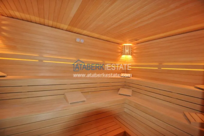 Квартира- дублекс на первой линии от моря 10 