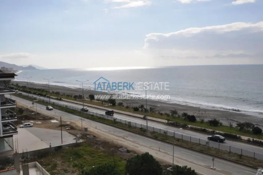 Квартира- дублекс на первой линии от моря 13 