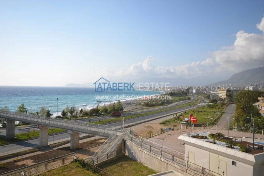 Полностью меблированная квартира с видом на море в элитном жилом комплексе 22