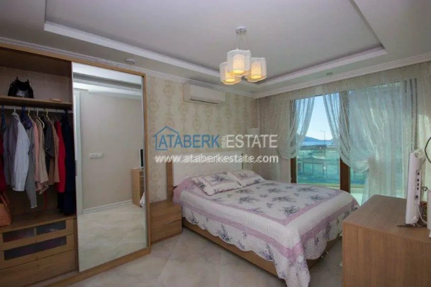 Роскошные апартаменты с видом на море. 12 