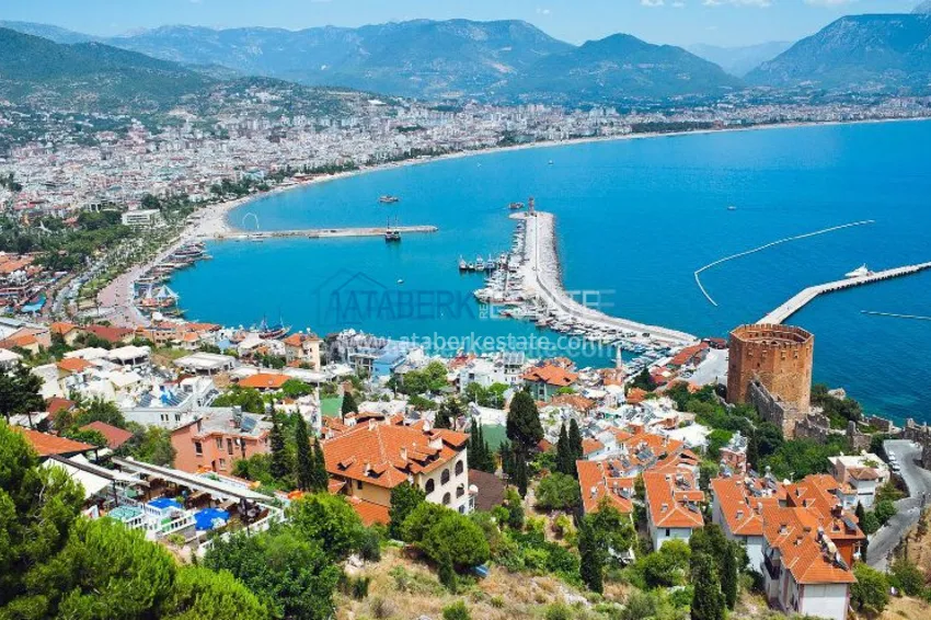 City hotel with apartments, located near the Cleopatra beach  3 