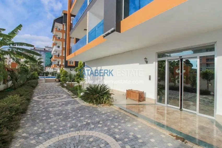 1+1 apartment in a comfortable complex on the first coastline 14 