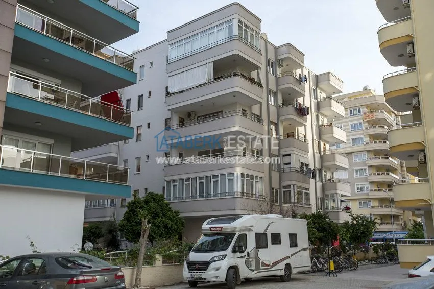 Просторная 2+1 после ремонта в городском доме на проспекте Барбаросса 7 