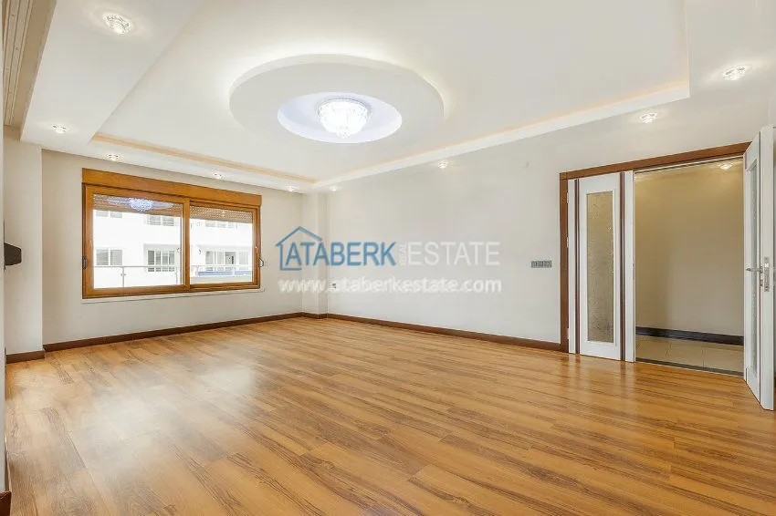 Modern apartment without Aidat 3 