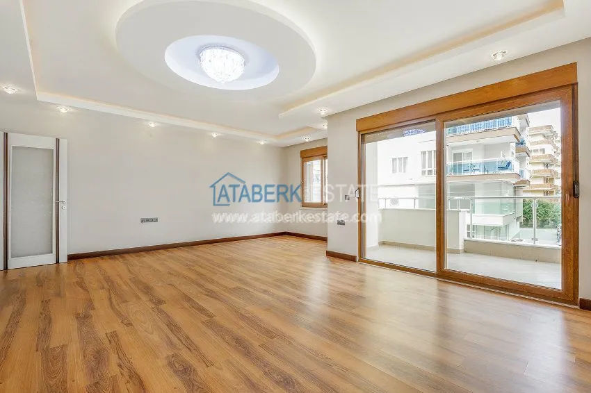 Modern apartment without Aidat 4 