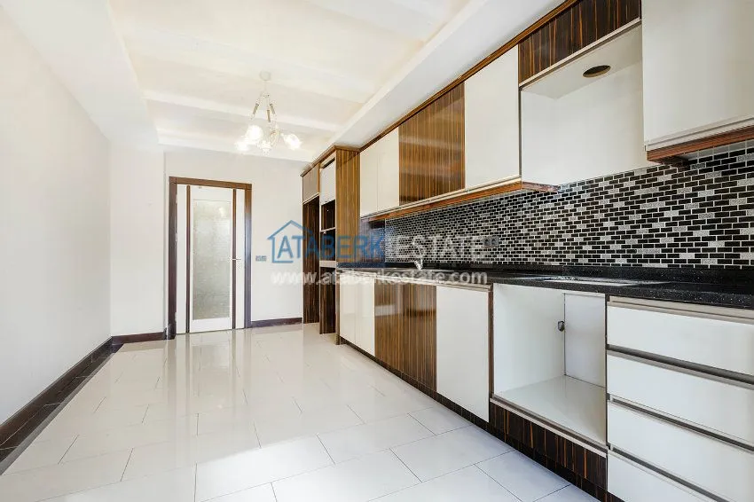 Modern apartment without Aidat 18 