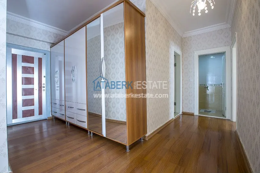 Четырехкомнатная квартира от собственника, для большой семьи! 20 