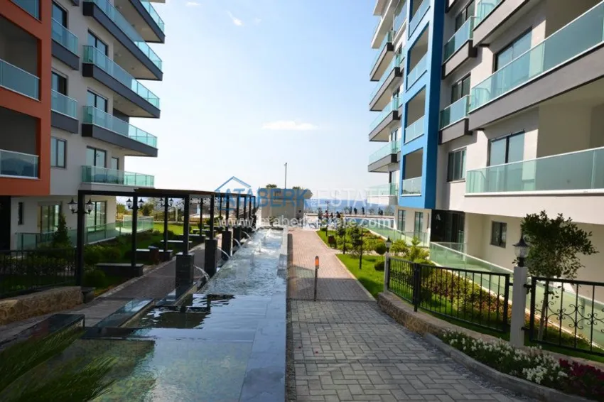 Полностью меблированная квартира с видом на море в элитном жилом комплексе 44