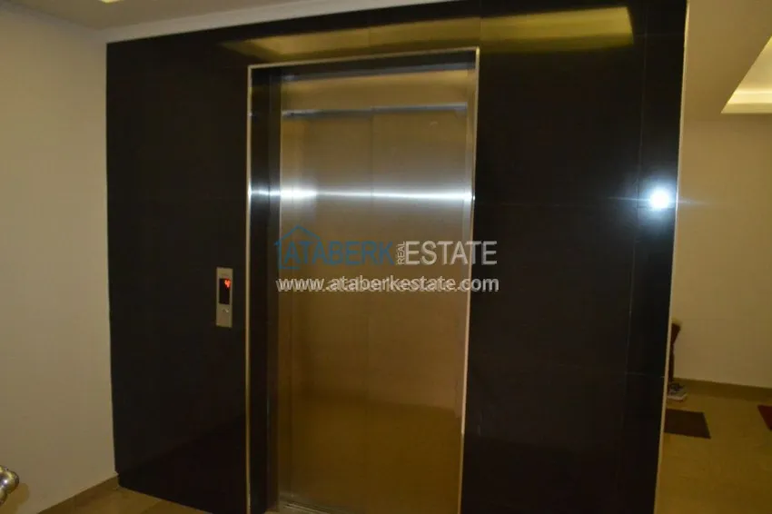 Luxurious two-level penthouse in Oba 5 