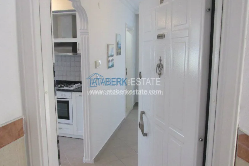 Квартира 2+1 в городском доме с бассейном. 25 