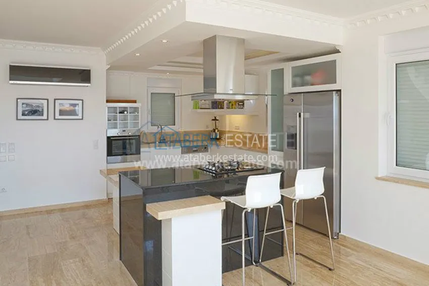 Exclusive villas in the complex by the sea 5 