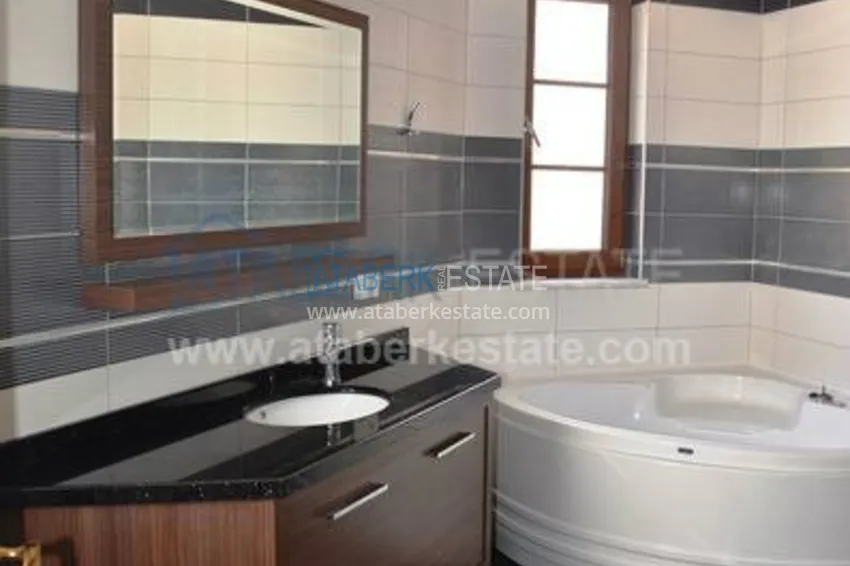 Exclusive mansion with stunning views! 12 