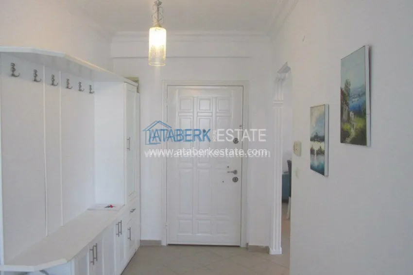 Квартира 2+1 в городском доме с бассейном. 26 