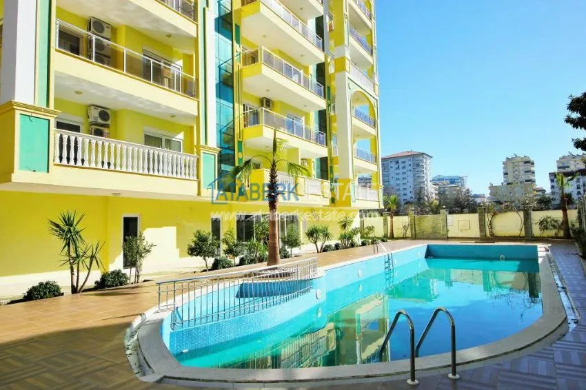 Новая квартира 1+1 в Аланье - Махмутлар 4 