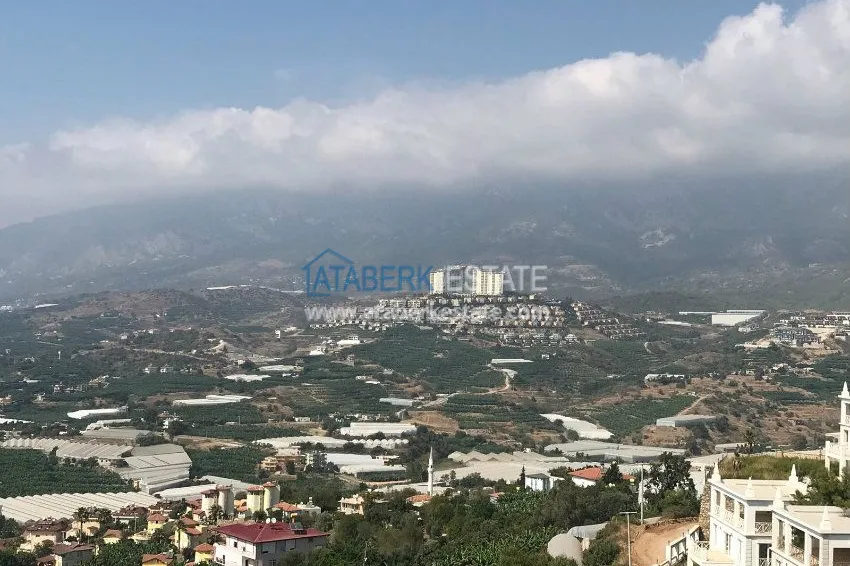 Вилла с садом и потрясающим видом, ждет своего нового владельца! 9 