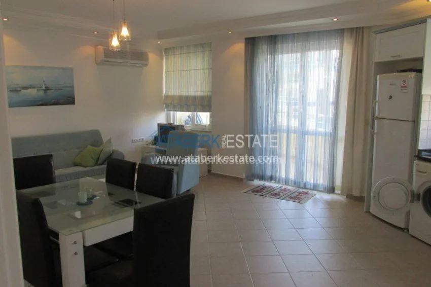 Квартира 2+1 в городском доме с бассейном. 27 