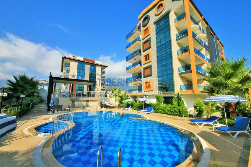 1+1 apartment in a comfortable complex on the first coastline 1 