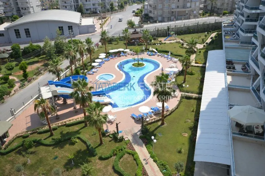 Apartments in the popular complex Crystal Garden 16 