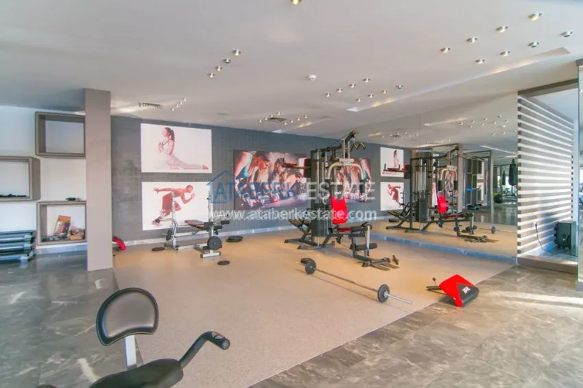 Complex with hotel infrastructure near the university and school 4 