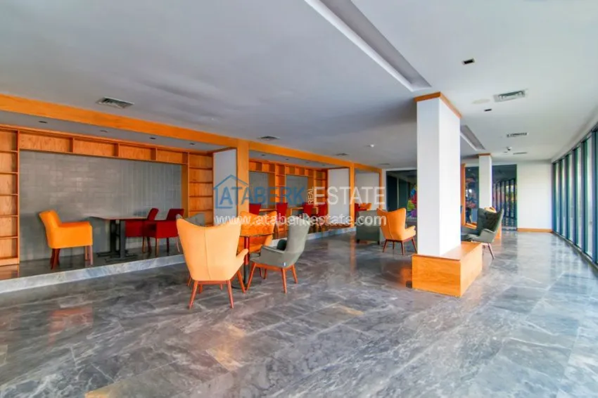 Complex with hotel infrastructure near the university and school 8 