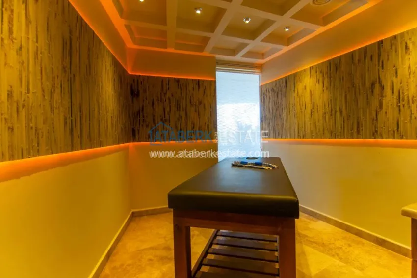 Complex with hotel infrastructure near the university and school 21 