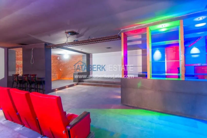 Complex with hotel infrastructure near the university and school 23 