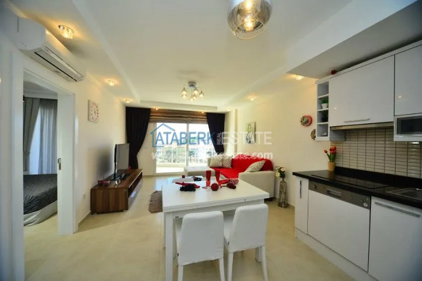 Apartments in a complex with excellent infrastructure, located near Alanya center 14