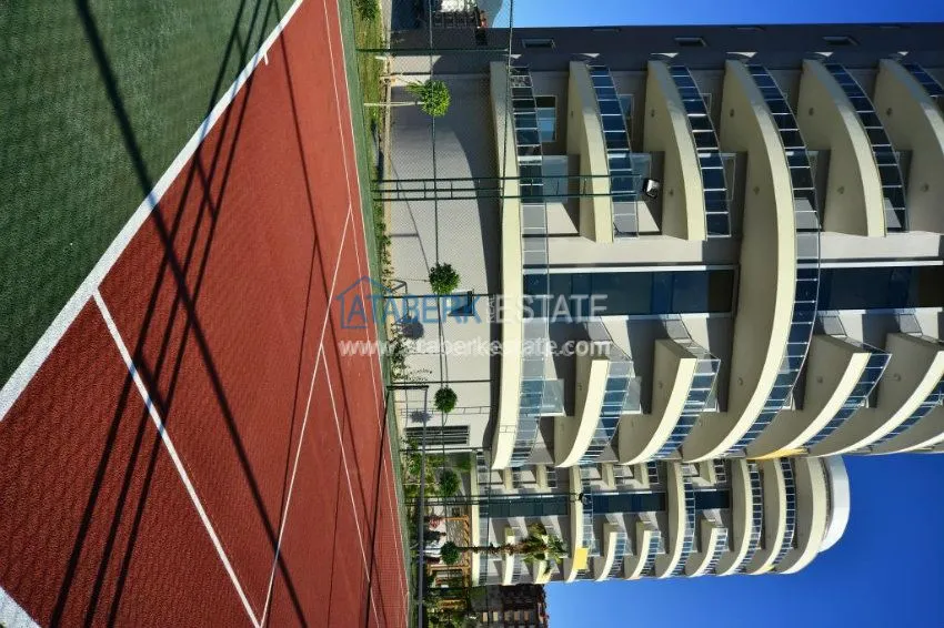 Apartments in a complex with excellent infrastructure, located near Alanya center 38