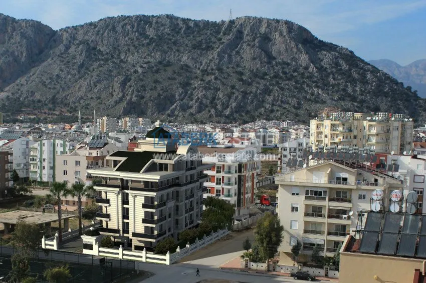 Beautiful complex from the developer in the center of Konyaalti 24 