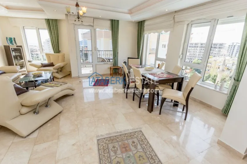 4+1 duplex with stunning views of the sea and the fortress in the center of Alanya 3 