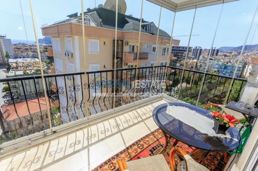 4+1 duplex with stunning views of the sea and the fortress in the center of Alanya 5 