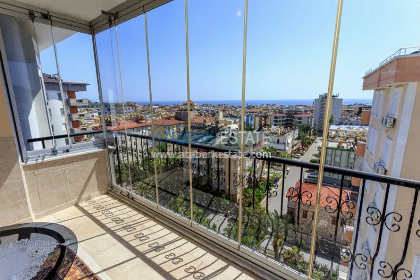 4+1 duplex with stunning views of the sea and the fortress in the center of Alanya 6 
