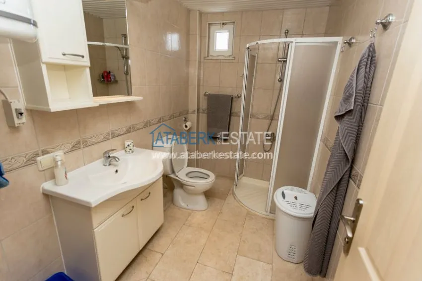 4+1 duplex with stunning views of the sea and the fortress in the center of Alanya 12 