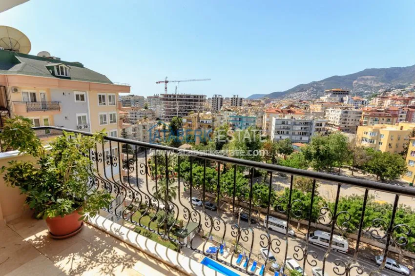 4+1 duplex with stunning views of the sea and the fortress in the center of Alanya 14 