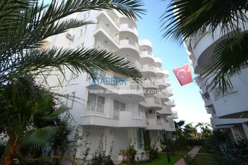 Квартира 2+1 на первой линии в Махмутларе 10 