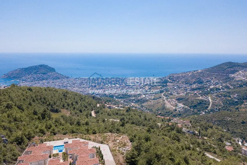 Exclusive mansion with stunning views! 18 