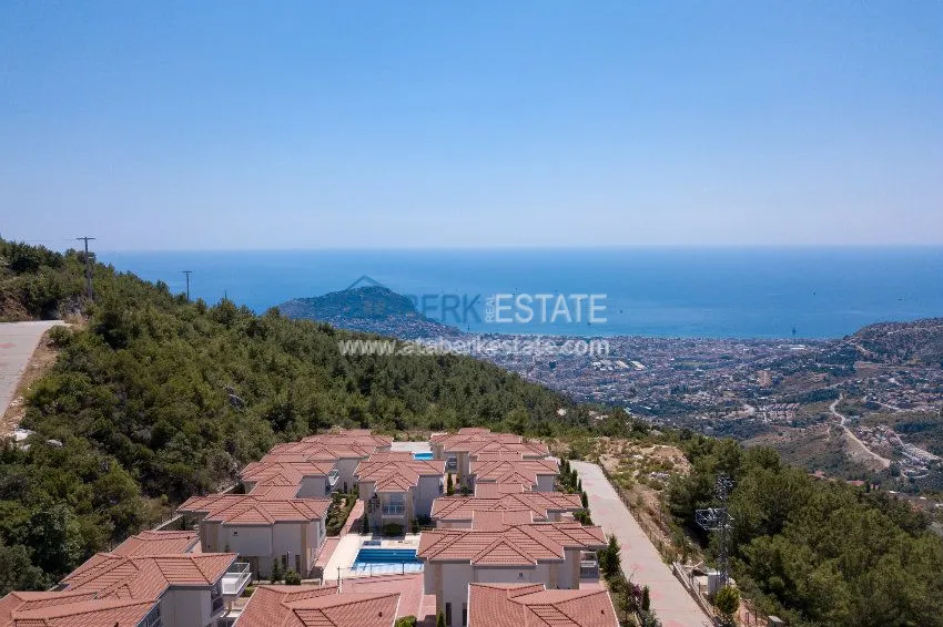 Exclusive mansion with stunning views! 19 