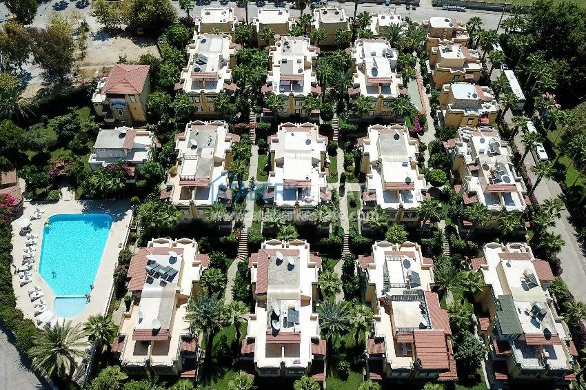 Townhouse near the sea for a cheap price 1 